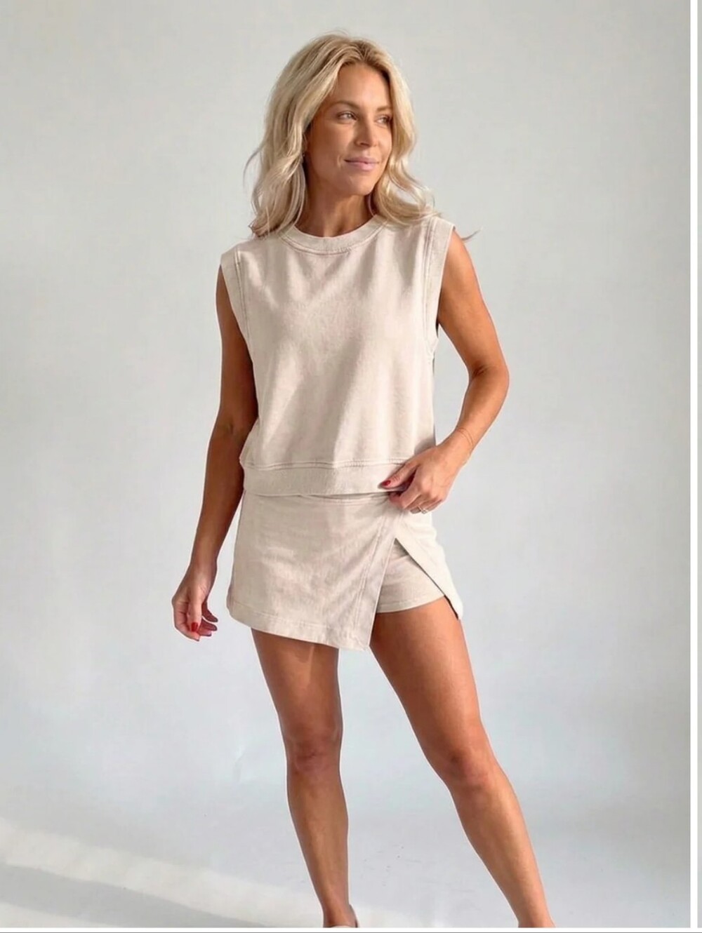 Women’s Cream Sleeveless Skort Set